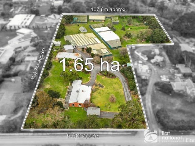 Cottage for sale in Camerons Creek, Victoria