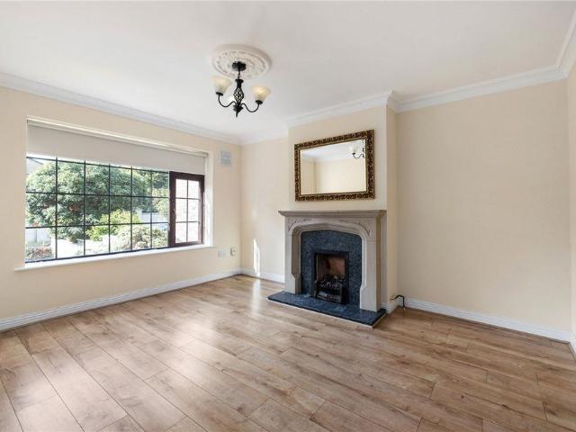 House to rent in Loughlinstown, Killiney