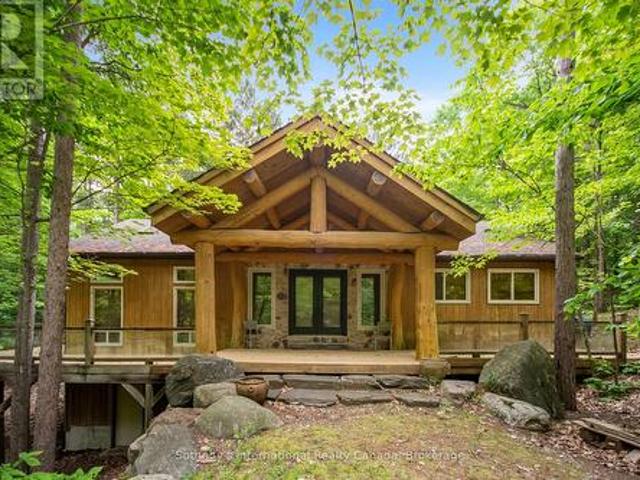 House for sale in Ontario