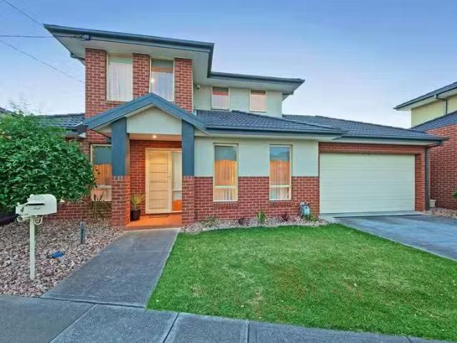 House for rent in Avondale Heights, Victoria