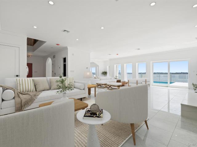 Condo for sale in The Bronx, Arverne