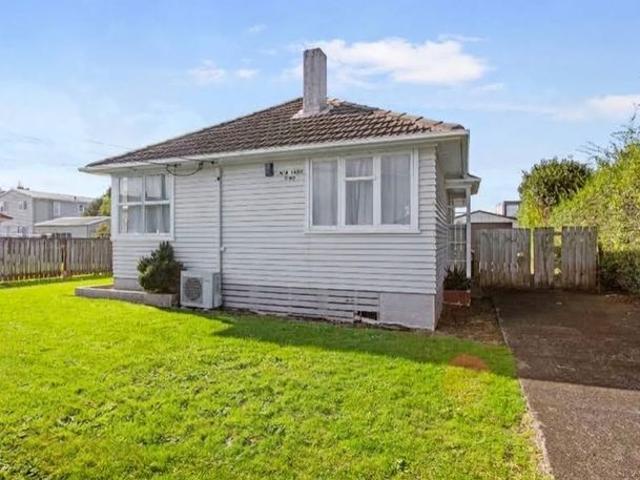 House for rent in McLennan, Papakura