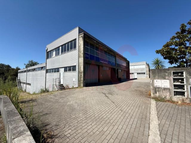 Armazém venda em Tamel (São Veríssimo), Arcozelo