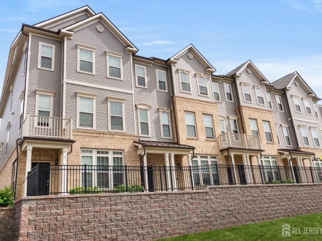 Townhouse for sale in Wood Ridge