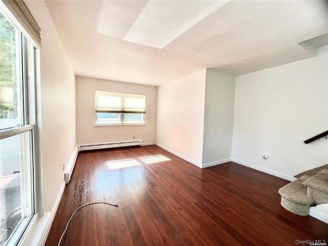 Property for rent in Nassau, New York