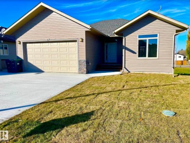 House for sale in Cherry Grove, Alberta
