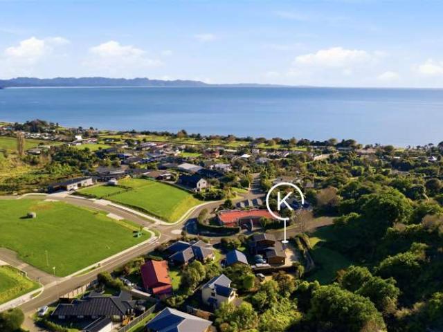 House for sale in Cable Bay, Nelson Bays