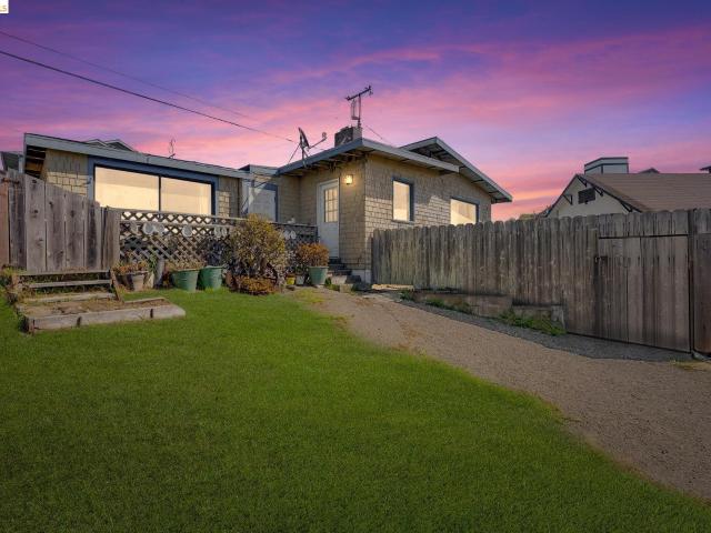 House for sale in Dillon Beach, California