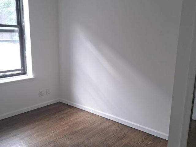 Room for rent in Arverne, New York