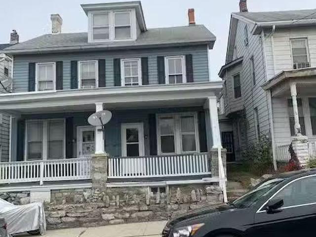 Condo for rent in Harrisburg