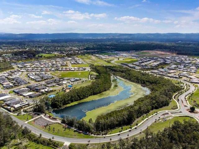 Cottage for sale in Toombul, Queensland