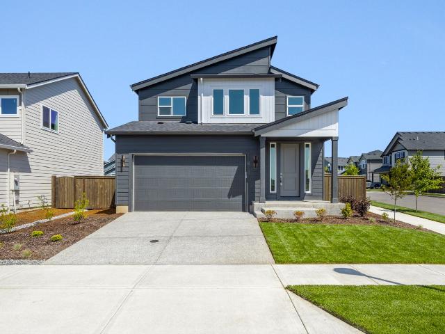 House for sale in La Center, Washington