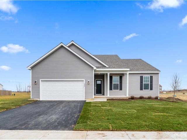 House for sale in Mchenry, Illinois