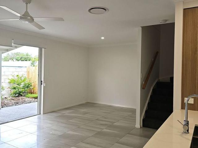 Townhouse for rent in Methul, Queensland
