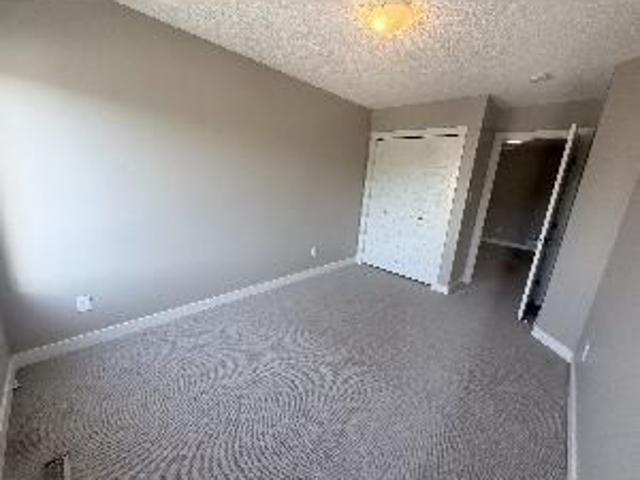 Townhouse for rent in Wedgewood, Alberta