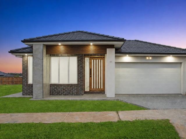 House for sale in Bonnie Brook, Melbourne