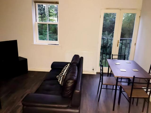 Apartment for rent in The Quayside, Bare