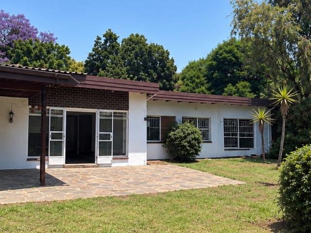House for rent in Robindale, Johannesburg