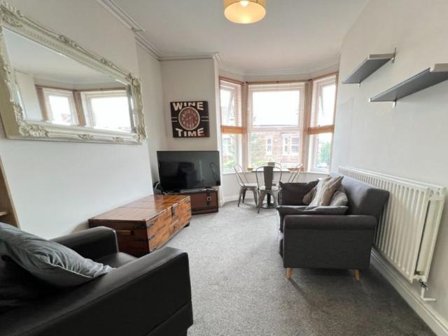 Room for rent in Abbey Park, Barton In Fabis