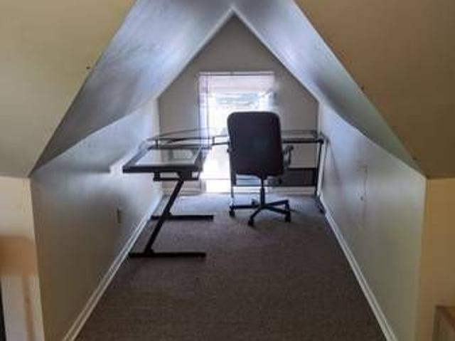Apartment for rent in Kingston