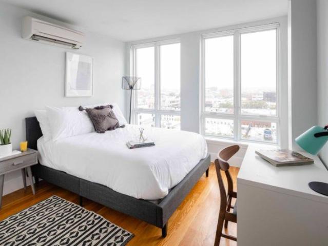 Room for rent in Arverne, New York