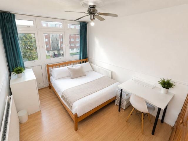 Apartment for rent in St. George in the East, Wapping