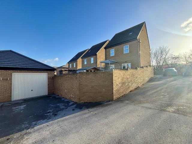 Apartment for rent in Park Hill, Isle Of Man