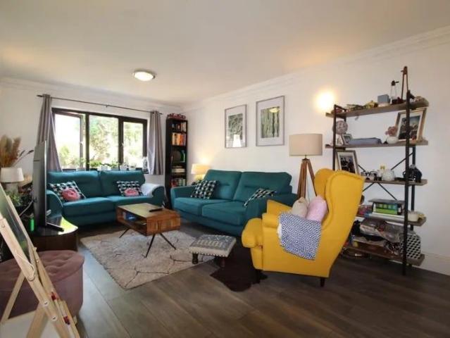 House for rent in Spring Park, Luton