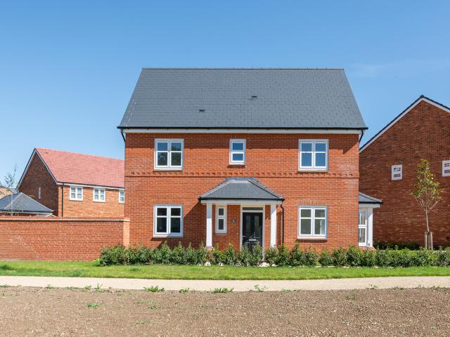 House for rent in Highcroft, Berrick Salome