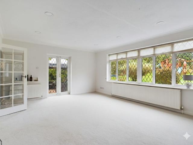 House for rent in Hadley Wood, Greater London