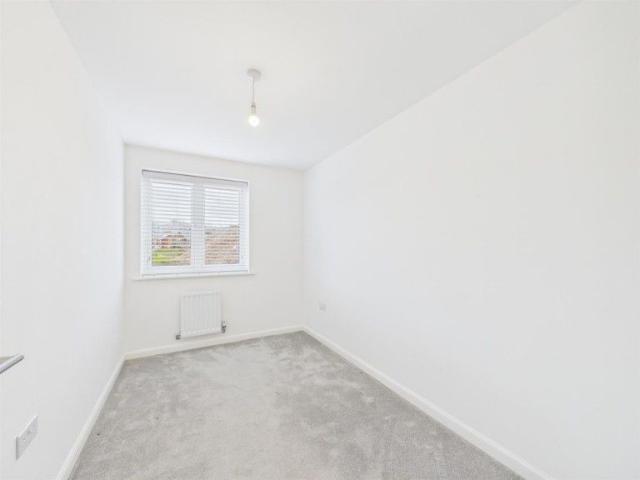 House for rent in Park Hill, Green Close
