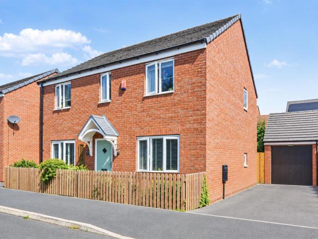 House for rent in Caldermill, East Midlands