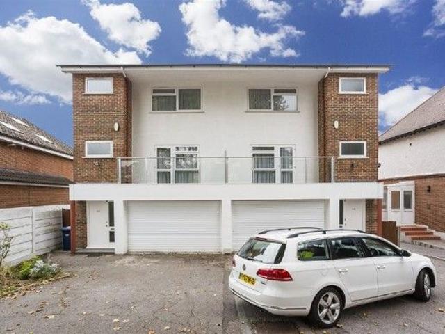 Room for rent in West Finchley, Greater London