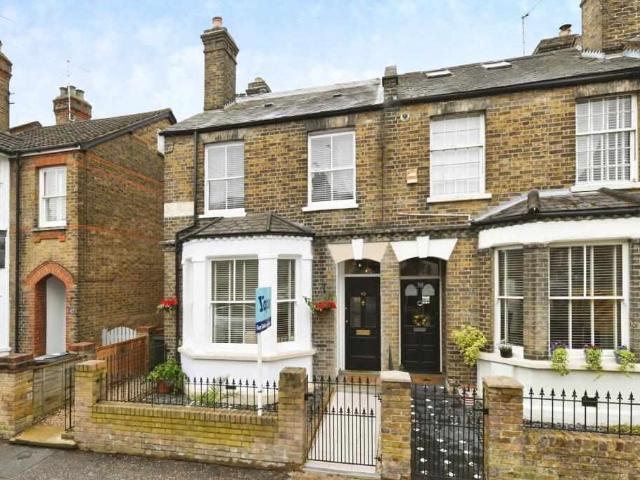 Cottage for sale in Moulsham, Chelmsford