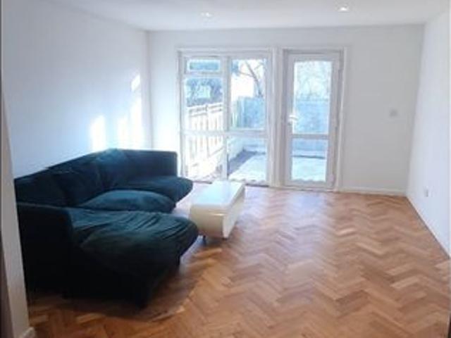Apartment for rent in London Borough of Lewisham, Forest Hill
