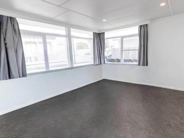 House for rent in Ōtaki Town, Ōtaki