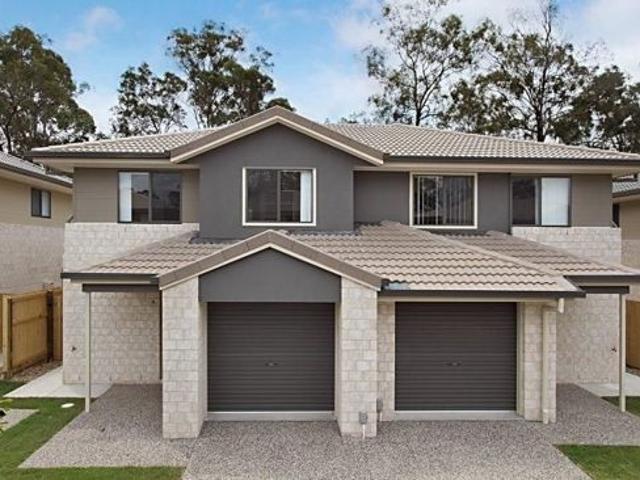 Townhouse for sale in Toombul, Queensland