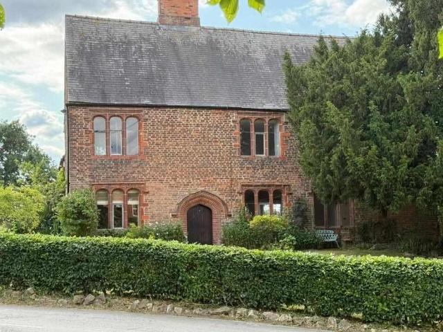 Farm for sale in Kneesall CP, Alverton