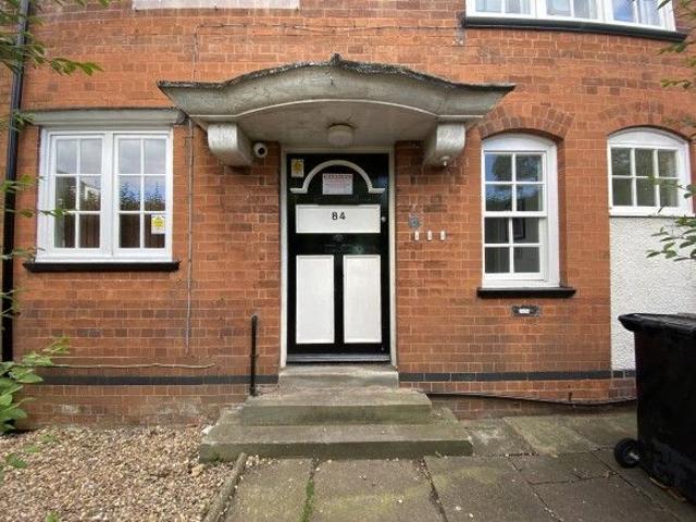 Room for rent in West End, Old Wharf