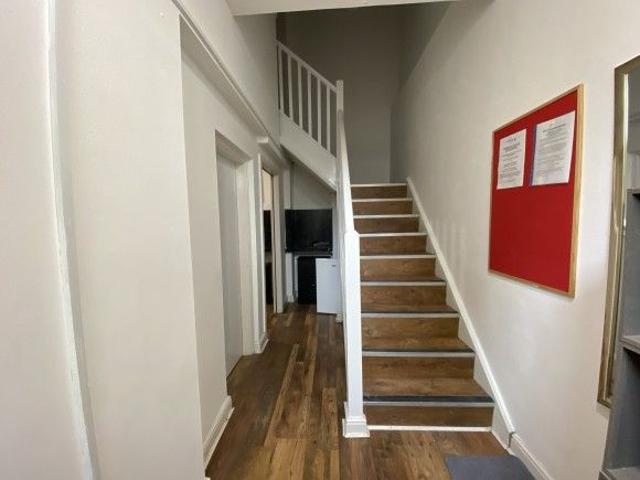 Room for rent in Bede Island, Old Wharf