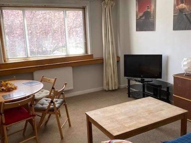 Apartment for rent in Stenhouse, Scotland