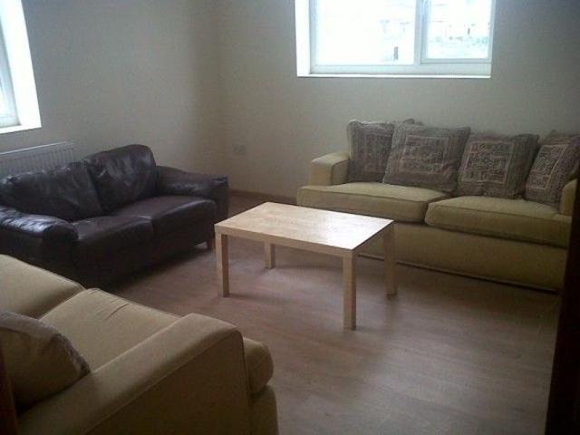 Room for rent in Great Horton, West Yorkshire
