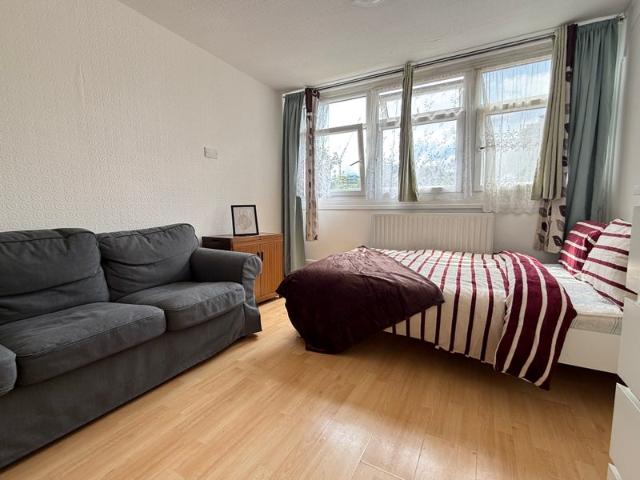 Apartment for rent in St. George in the East, Wapping