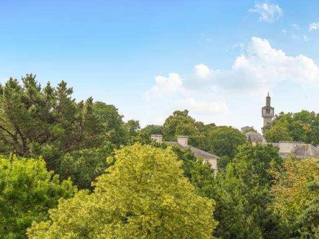 Flat for sale in St. John's Wood, Greater London