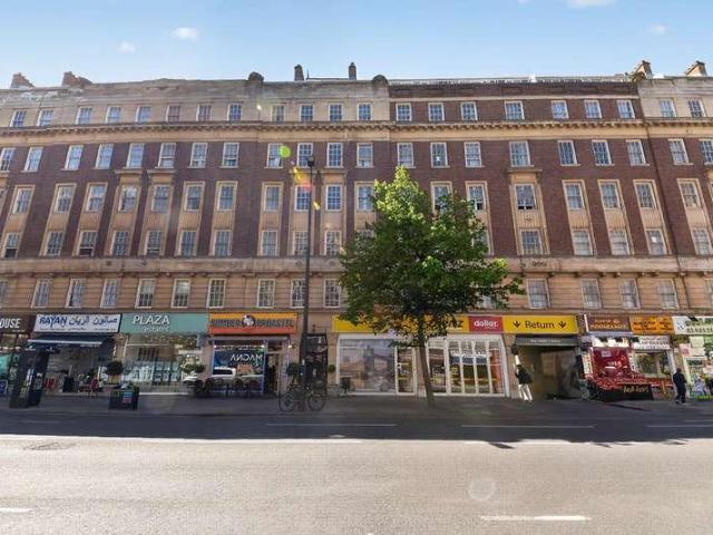 Flat for sale in Marylebone, Greater London