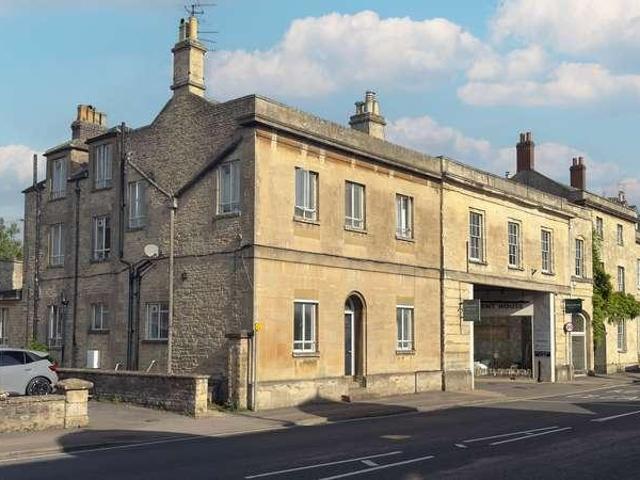 Flat for sale in Black Bourton, Oxfordshire