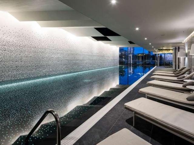 Flat for sale in Chelsea Waterfront, Greater London