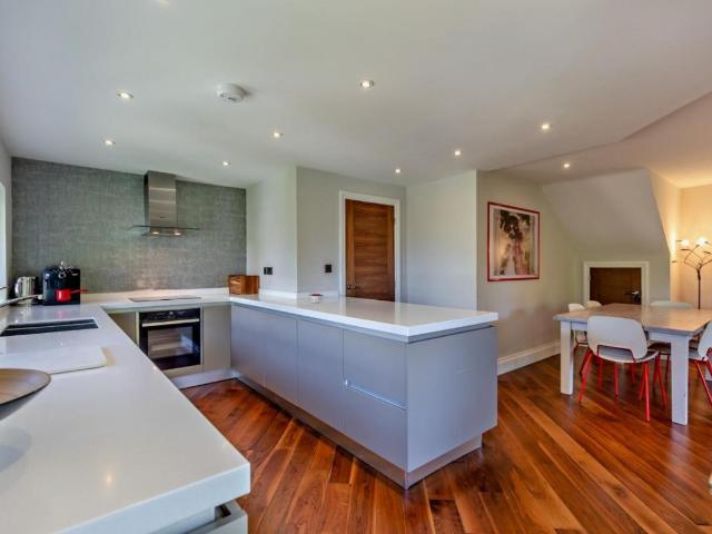 Flat for sale in High Harrogate, Harrogate