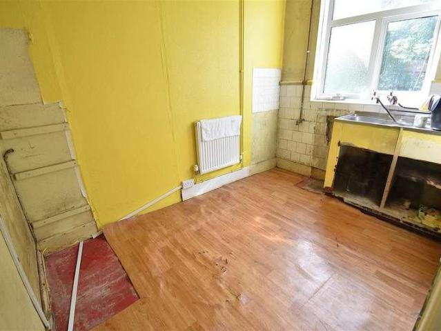 Flat for sale in Manor Farm, Feckenham