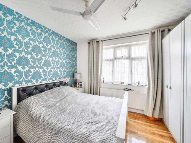 Flat for sale in London Borough of Harrow, Greater London